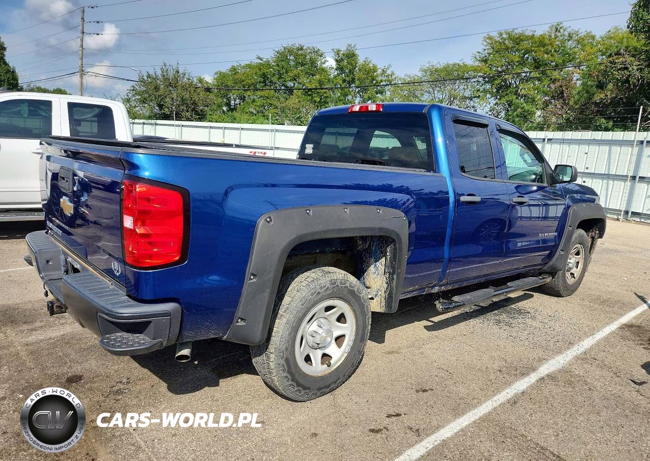 2017 Chevrolet Silverado C1500 VIN:1GCRCNEH9HZ242528 - 3