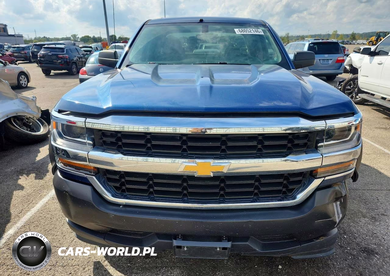 2017 Chevrolet Silverado C1500 VIN:1GCRCNEH9HZ242528 - 5