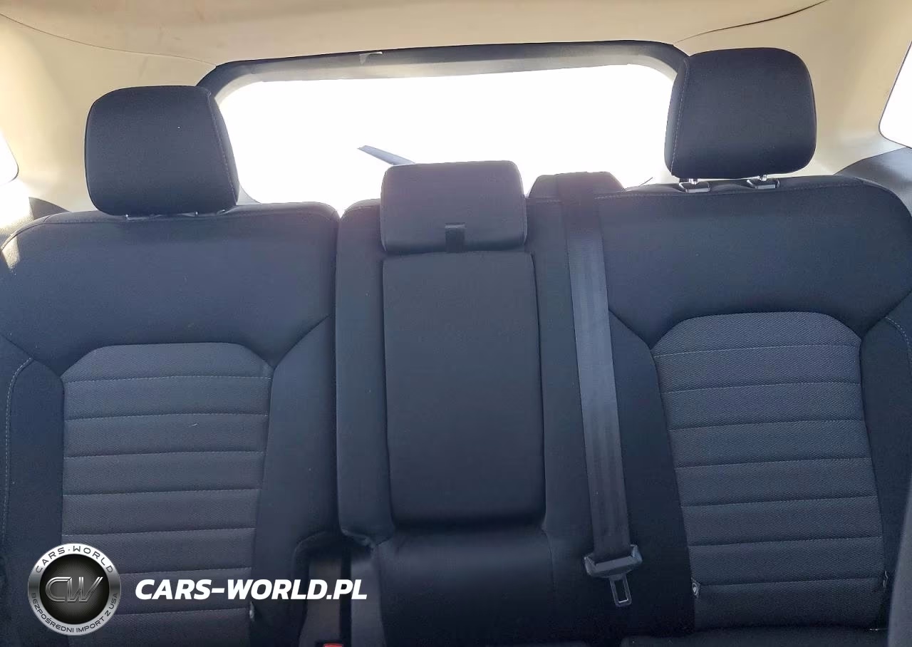 2018 Ford Edge Se VIN:2FMPK3G93JBC15396 - 10