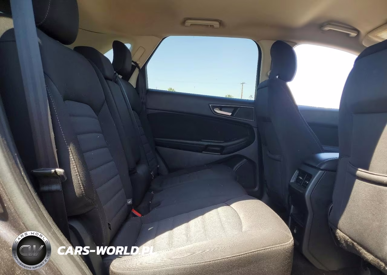 2018 Ford Edge Se VIN:2FMPK3G93JBC15396 - 11
