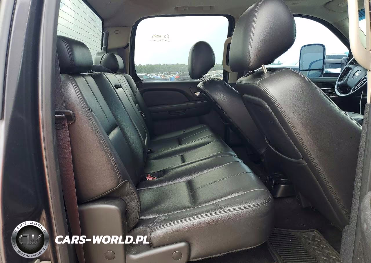 2011 Chevrolet Silverado K3500 Ltz VIN:1GC4K1C86BF182046 - 10