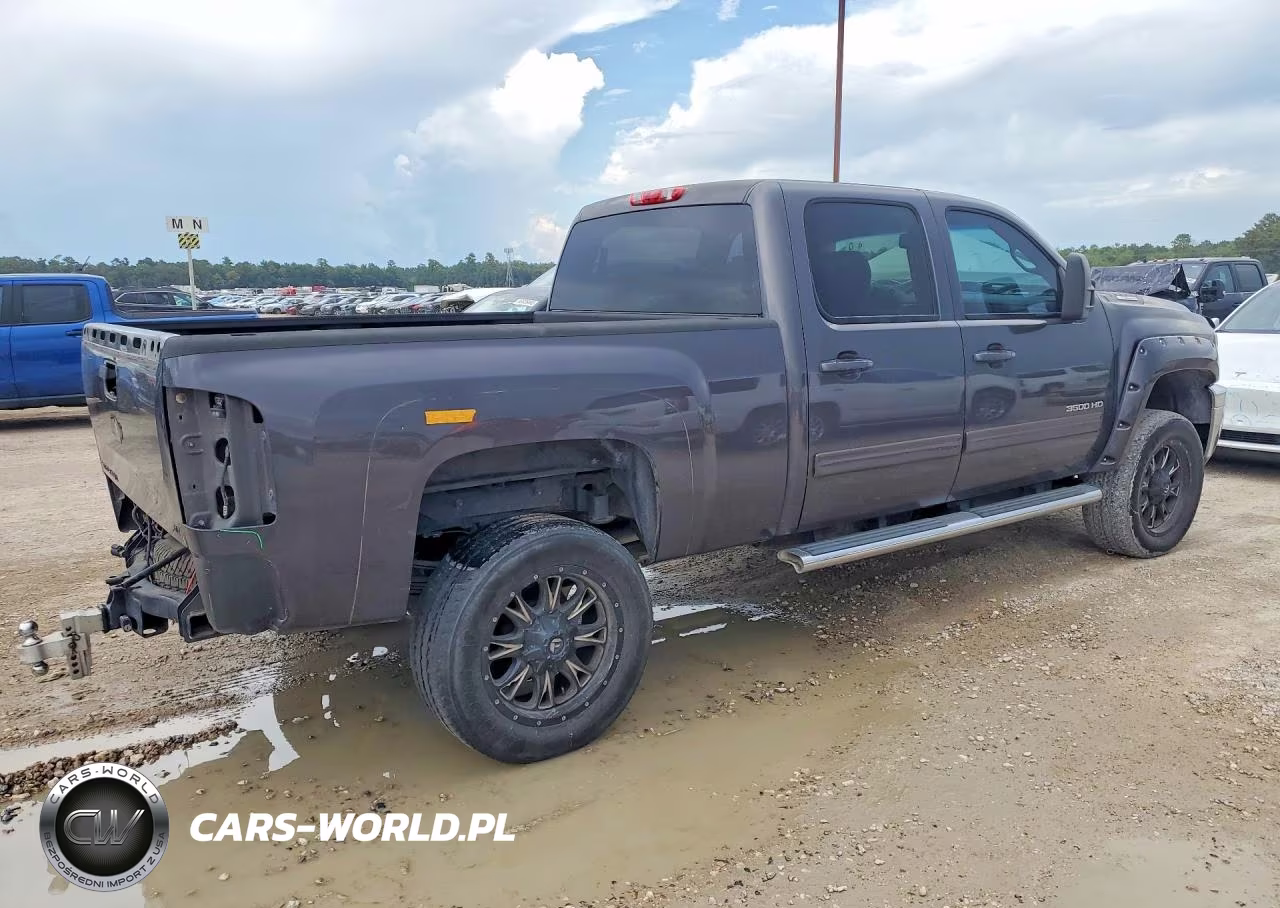 2011 Chevrolet Silverado K3500 Ltz VIN:1GC4K1C86BF182046 - 3