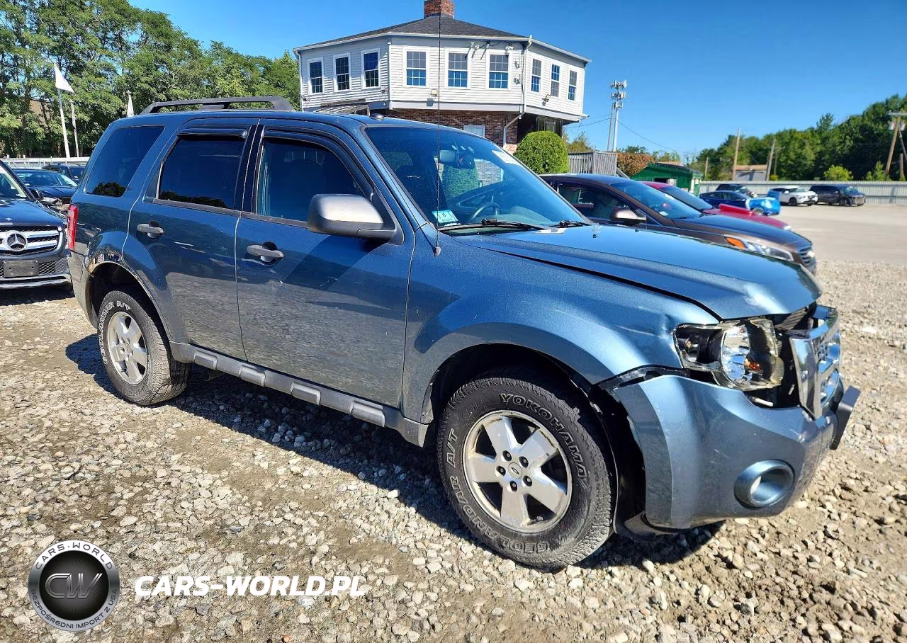 2012 Ford Escape Xlt VIN:1FMCU0D78CKA19439 - 4