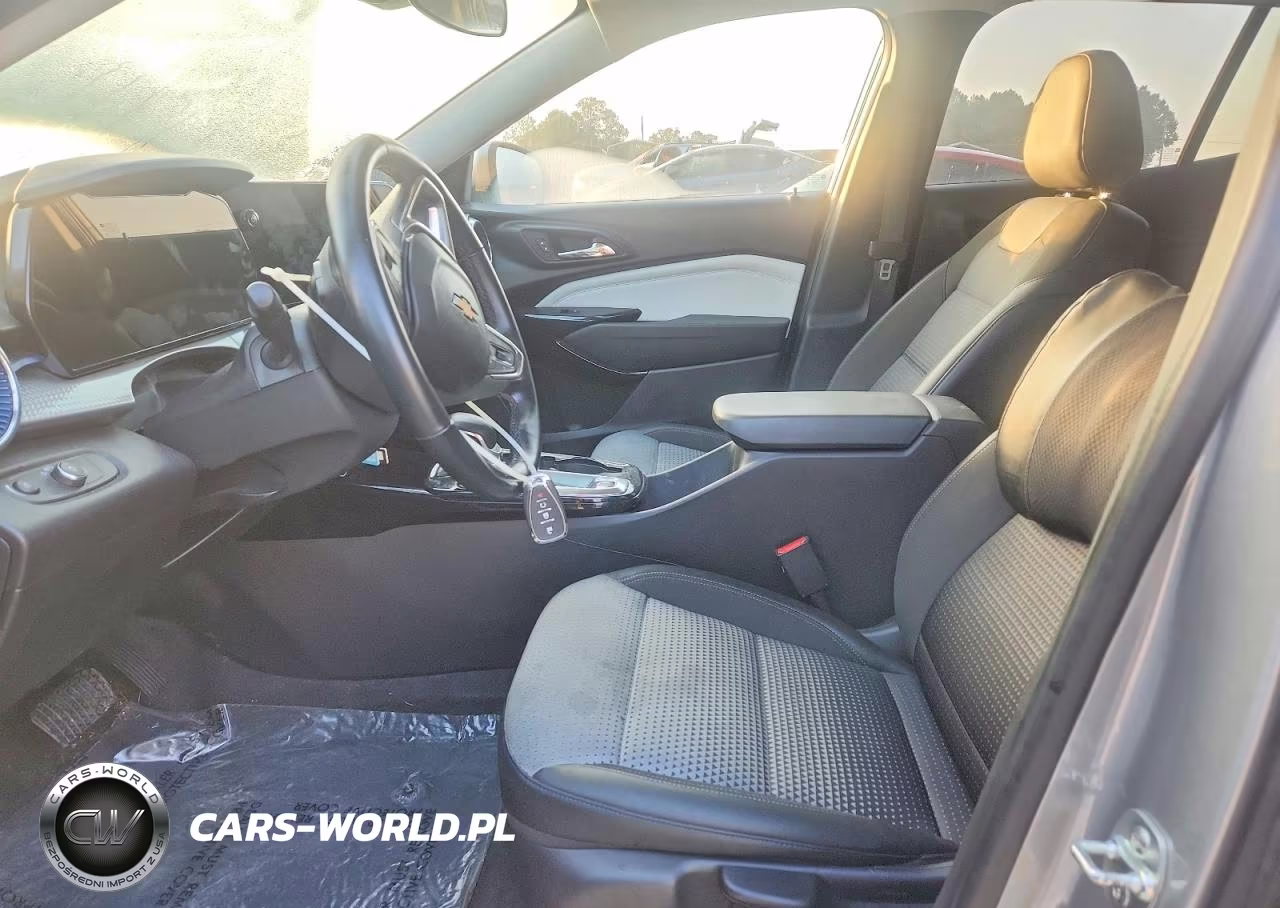 2025 Chevrolet Trax 1Lt VIN:KL77LHEP8SC236078 - 7