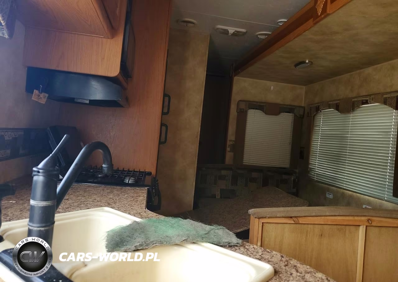 2009 Heart Land Trailers VIN:5SFEB342X9E201804 - 6