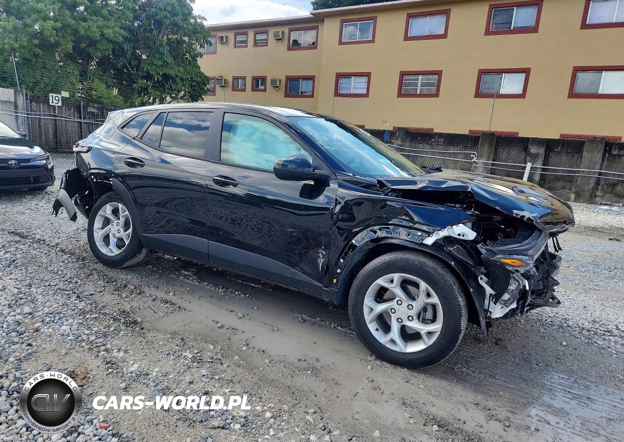 2024 Chevrolet Trax Ls VIN:KL77LFE20RC195402 - 4