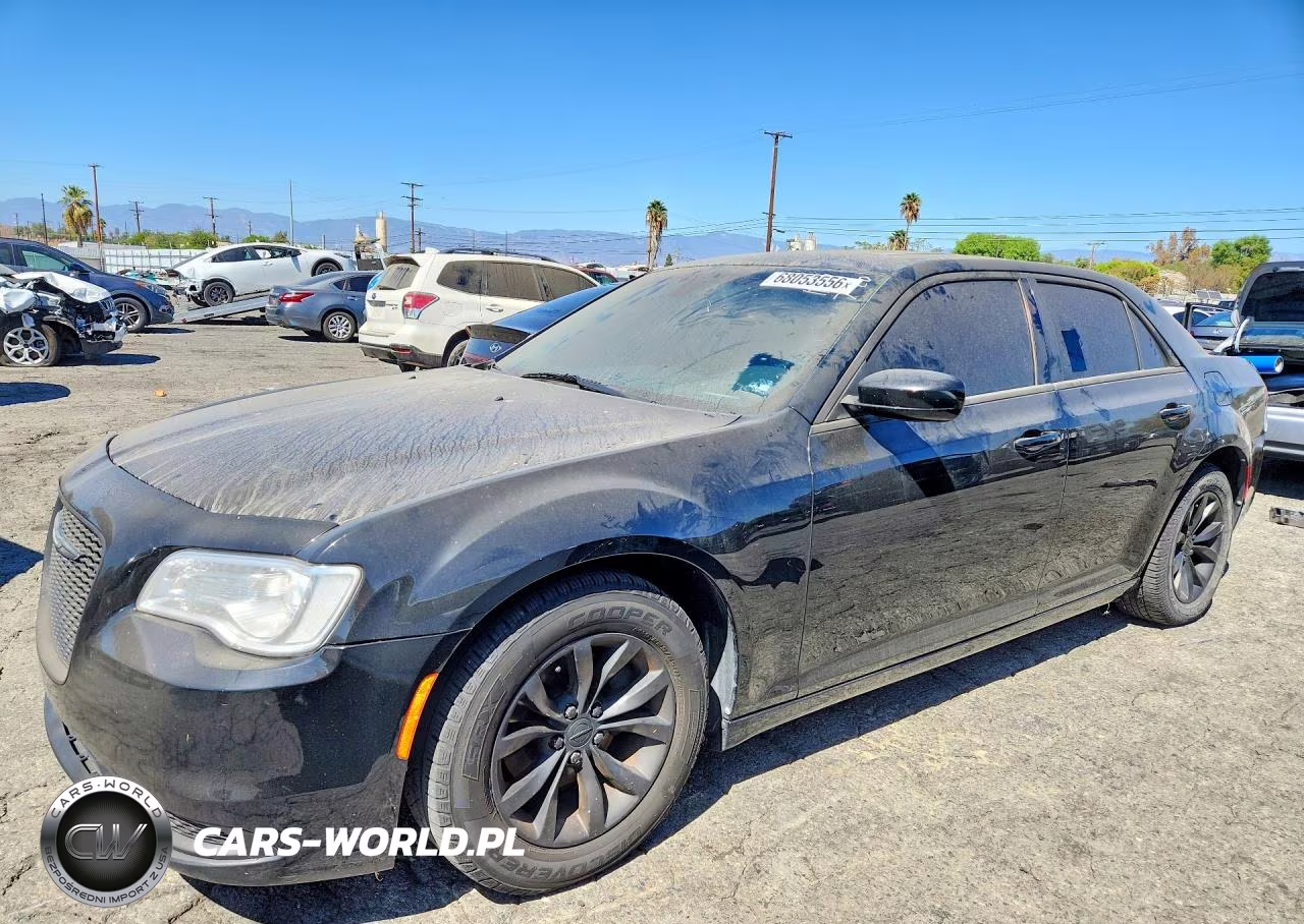2015 Chrysler 300 Limited