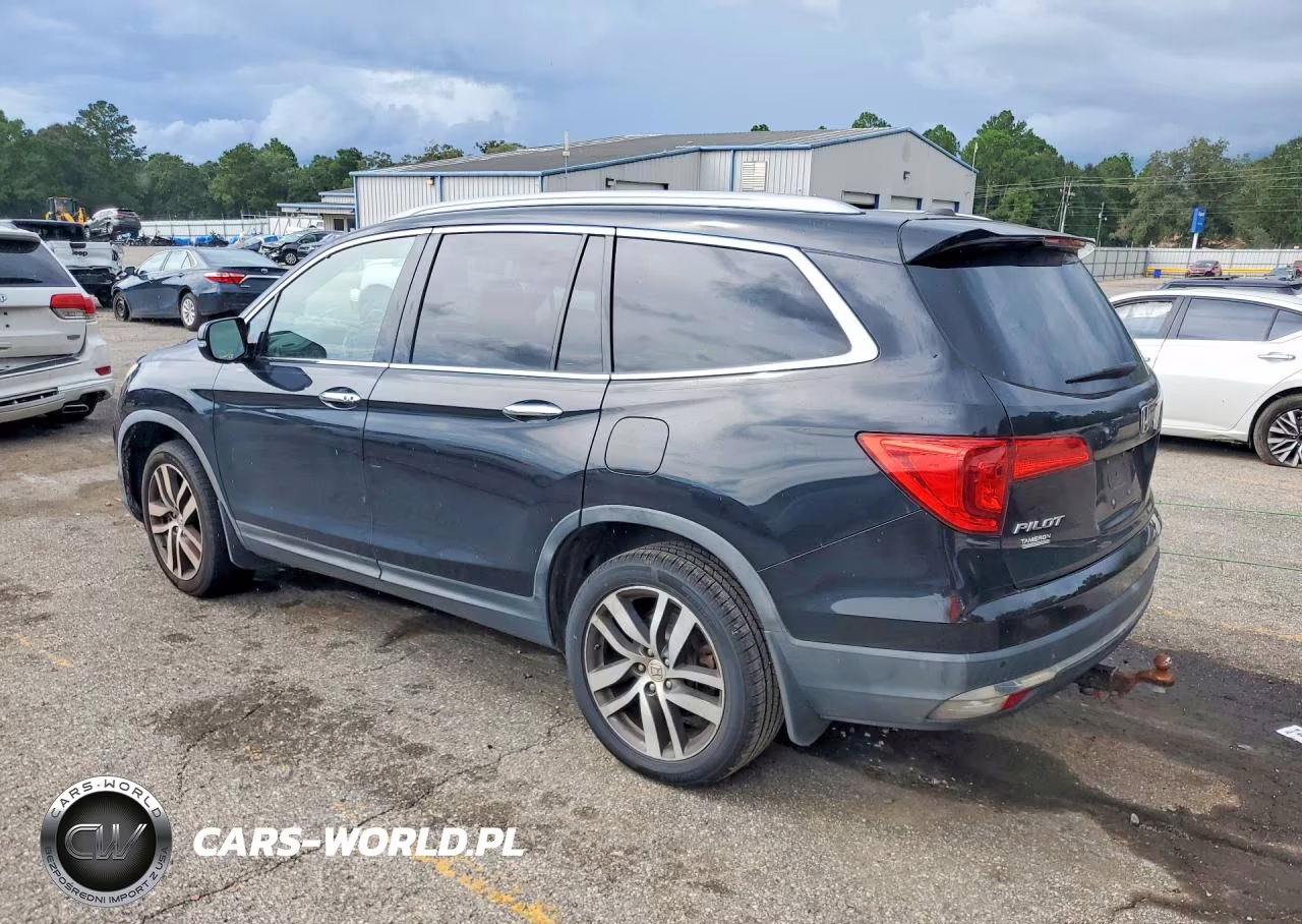 2016 Honda Pilot Touring VIN:5FNYF5H92GB056941 - 2