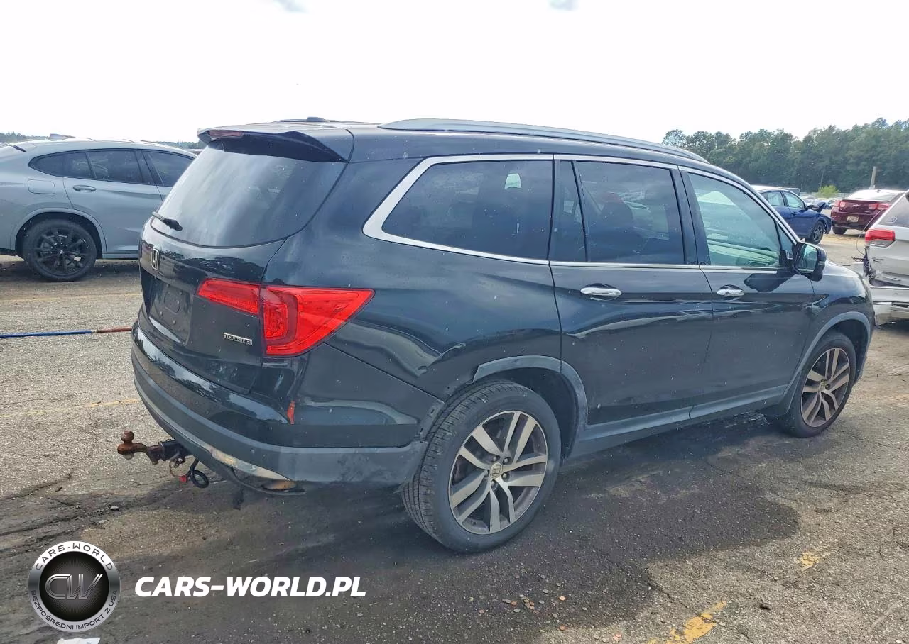 2016 Honda Pilot Touring VIN:5FNYF5H92GB056941 - 3
