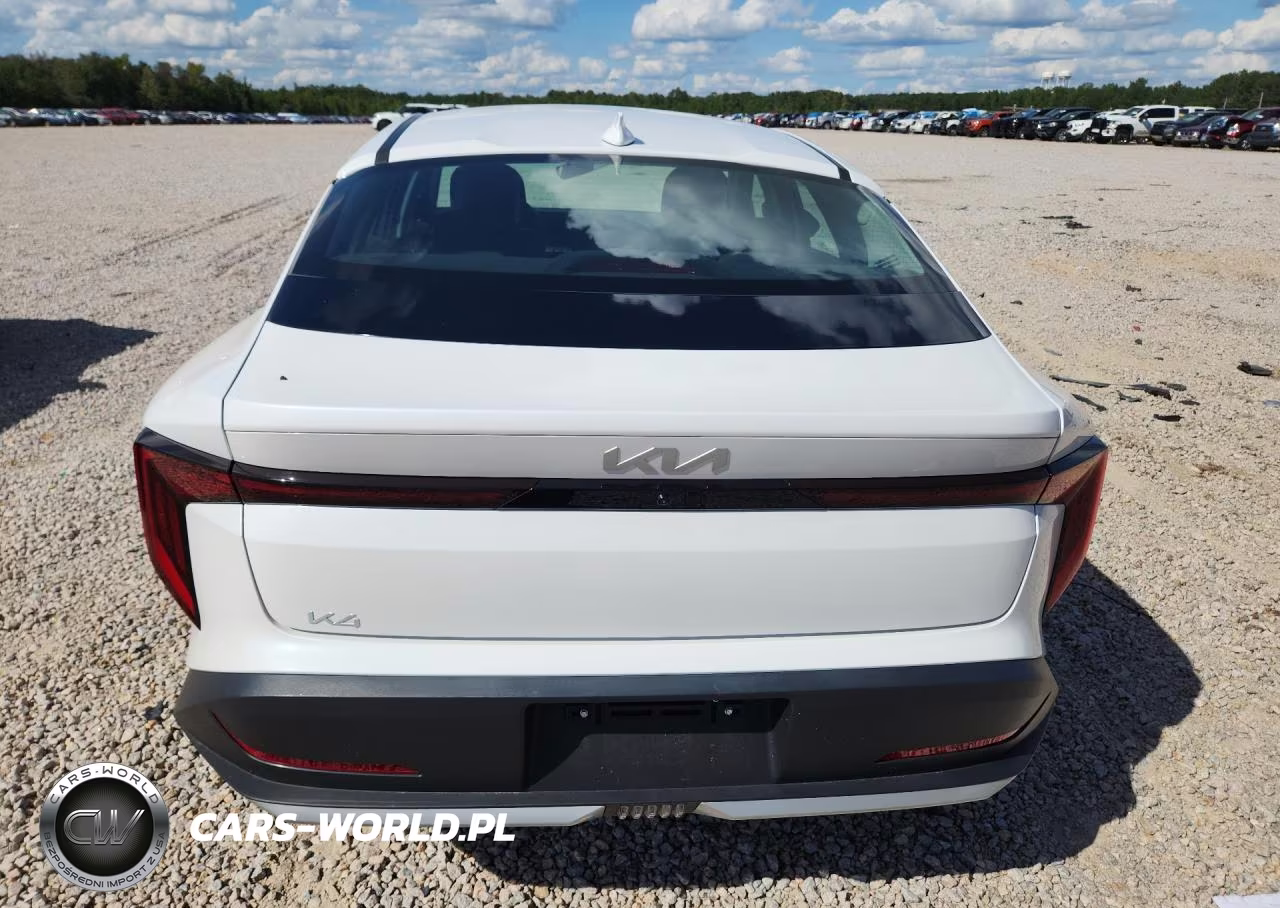 2025 Kia K4 Lxs VIN:3KPFT4DE3SE064915 - 6
