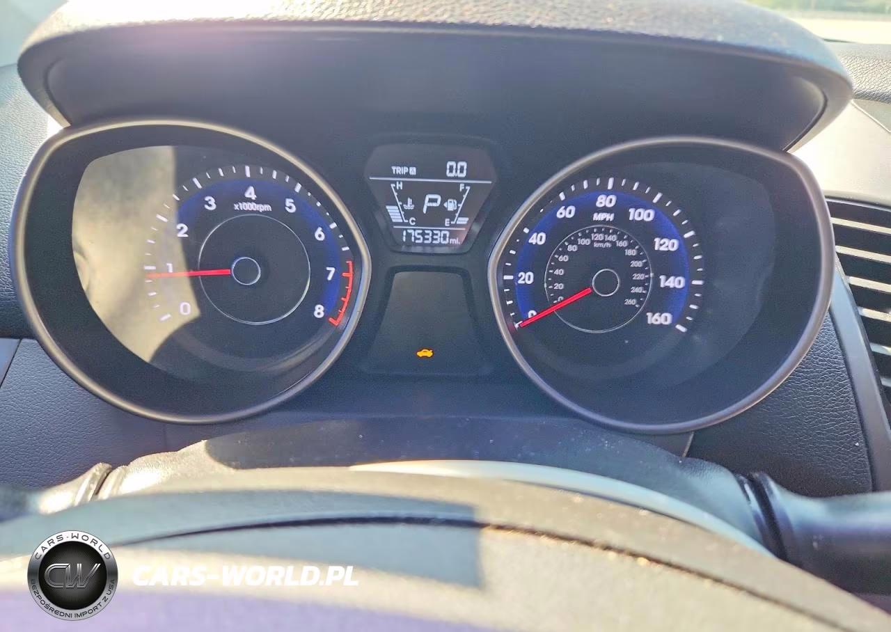 2016 Hyundai Elantra Se VIN:5NPDH4AE4GH753166 - 9