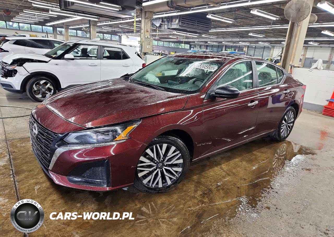 2025 Nissan Altima Sv – zdjęcie 1 z 13