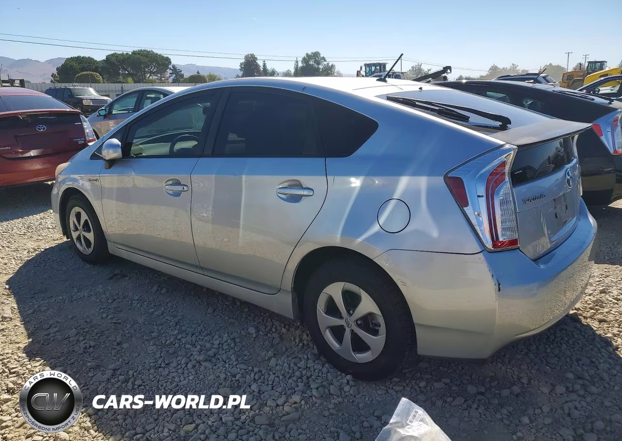 2012 Toyota Prius Two VIN:JTDKN3DU3C5437748 - 2