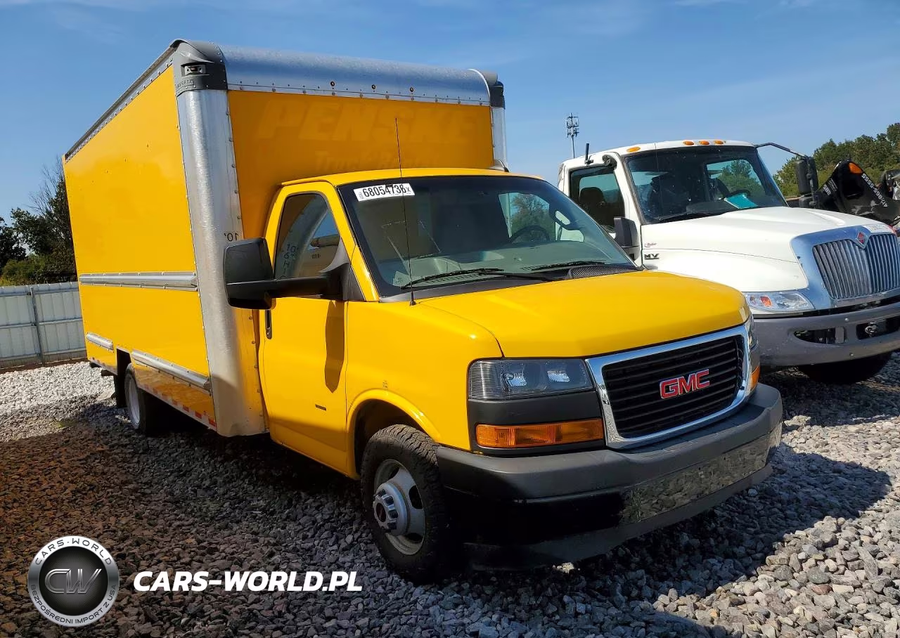2022 GMC Savana Box Truck VIN:7GZ37TC71NN010942 - 4