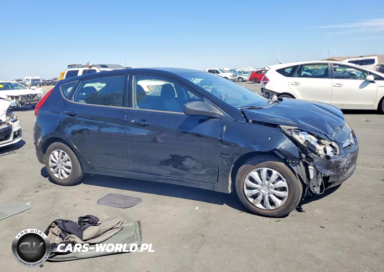 2012 Hyundai Accent Gs VIN:KMHCT5AE1CU017801 - 4