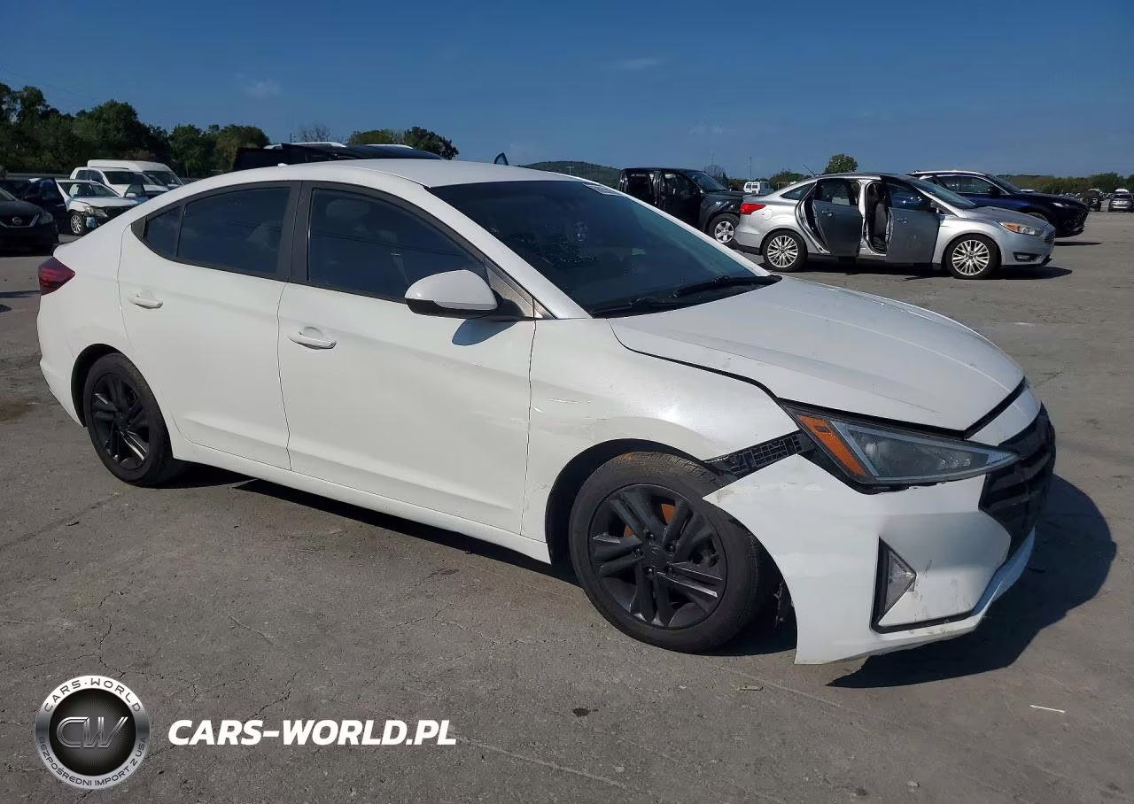 2019 Hyundai Elantra Sel VIN:5NPD84LF8KH406860 - 4
