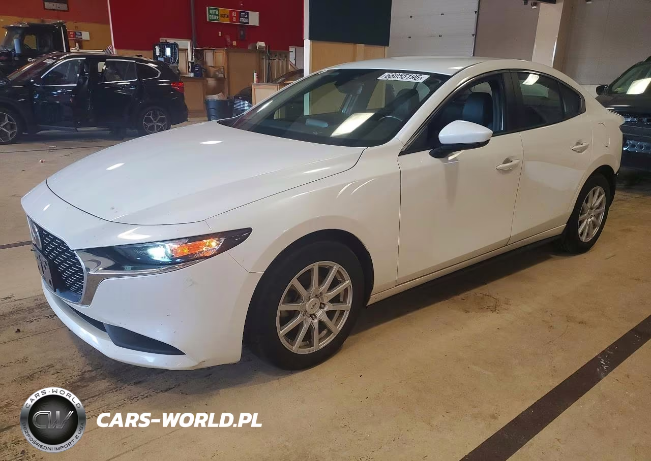 2022 Mazda 3 Select