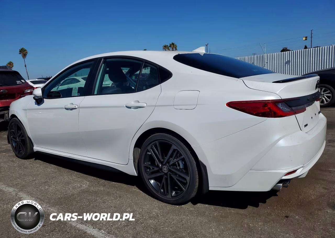 2026 Toyota Camry Xse VIN:4T1DAACK6TU706321 - 2