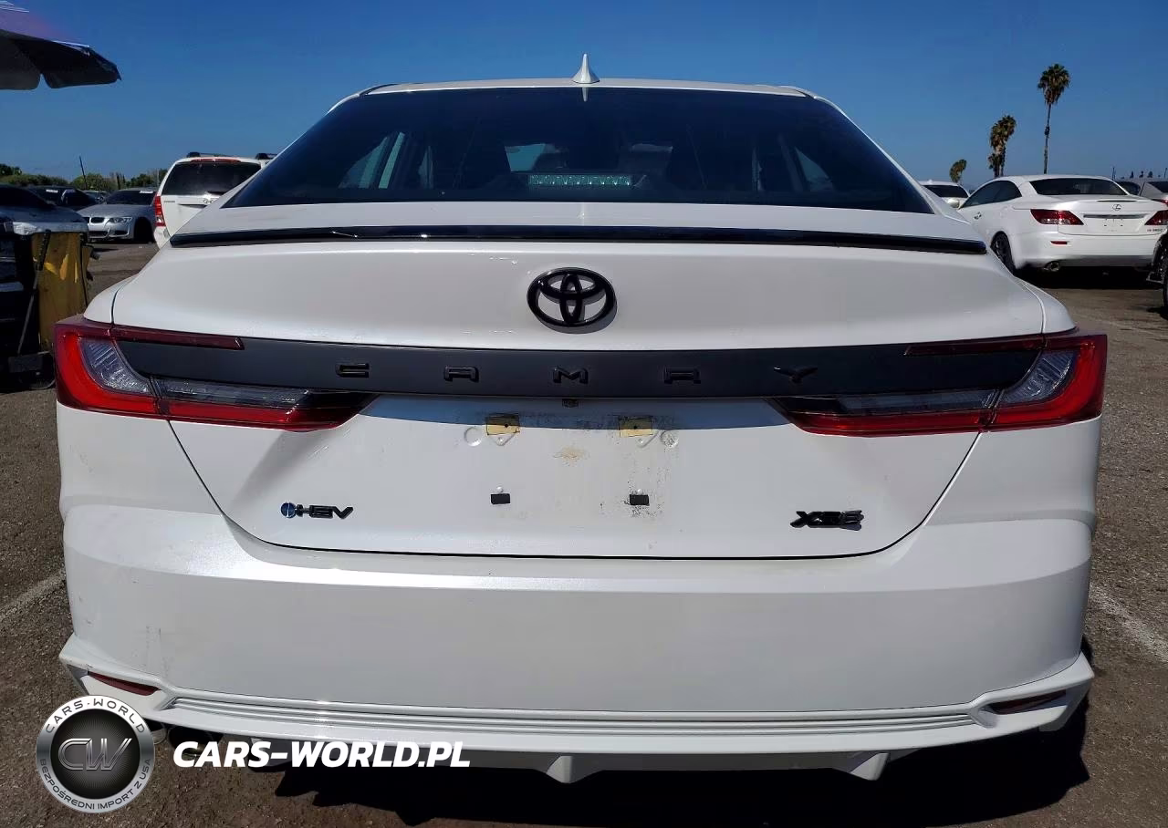 2026 Toyota Camry Xse VIN:4T1DAACK6TU706321 - 6