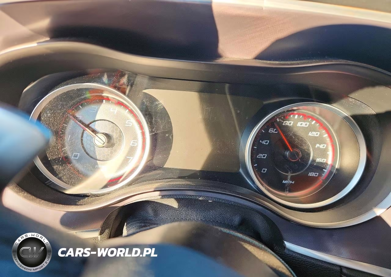 2020 Dodge Charger Scat Pack VIN:2C3CDXGJ4LH153221 - 9