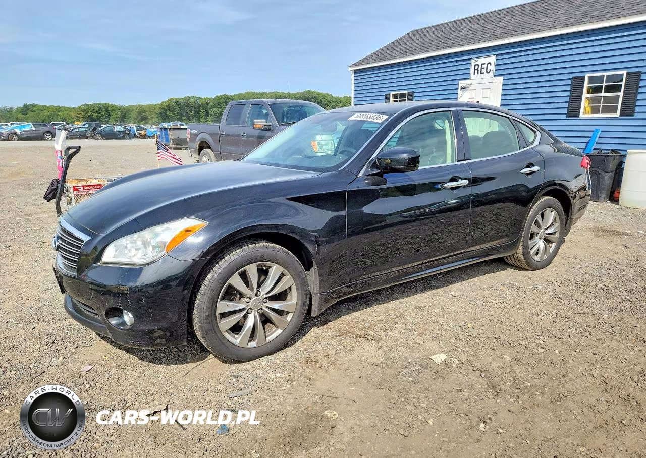 2013 Infiniti M37 X