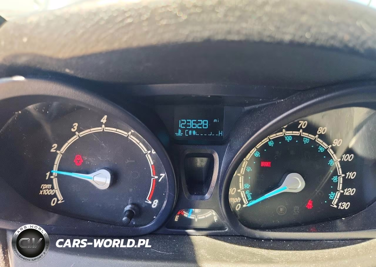 2014 Ford Fiesta S VIN:3FADP4TJ4EM159669 - 9
