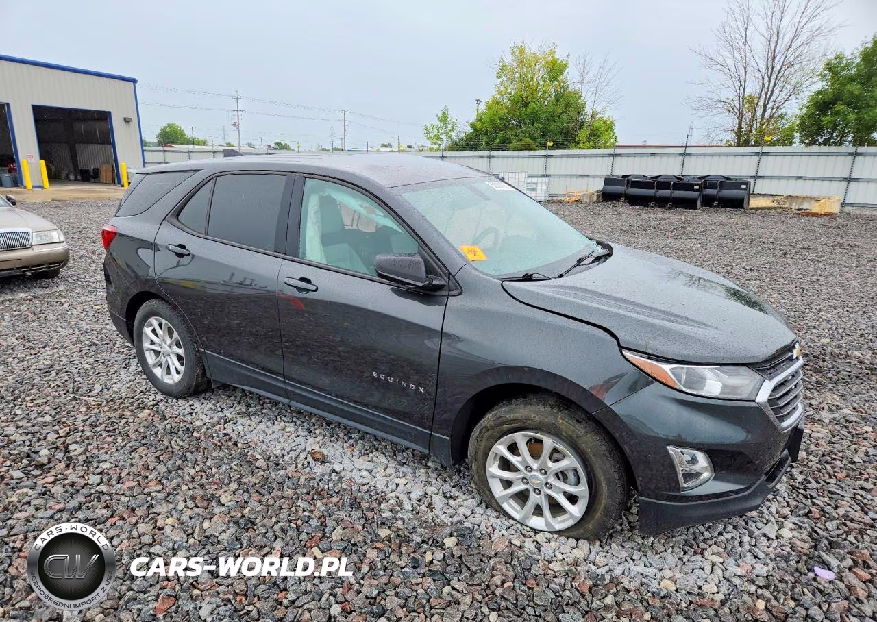 2018 Chevrolet Equinox Ls VIN:2GNAXHEV3J6123598 - 4