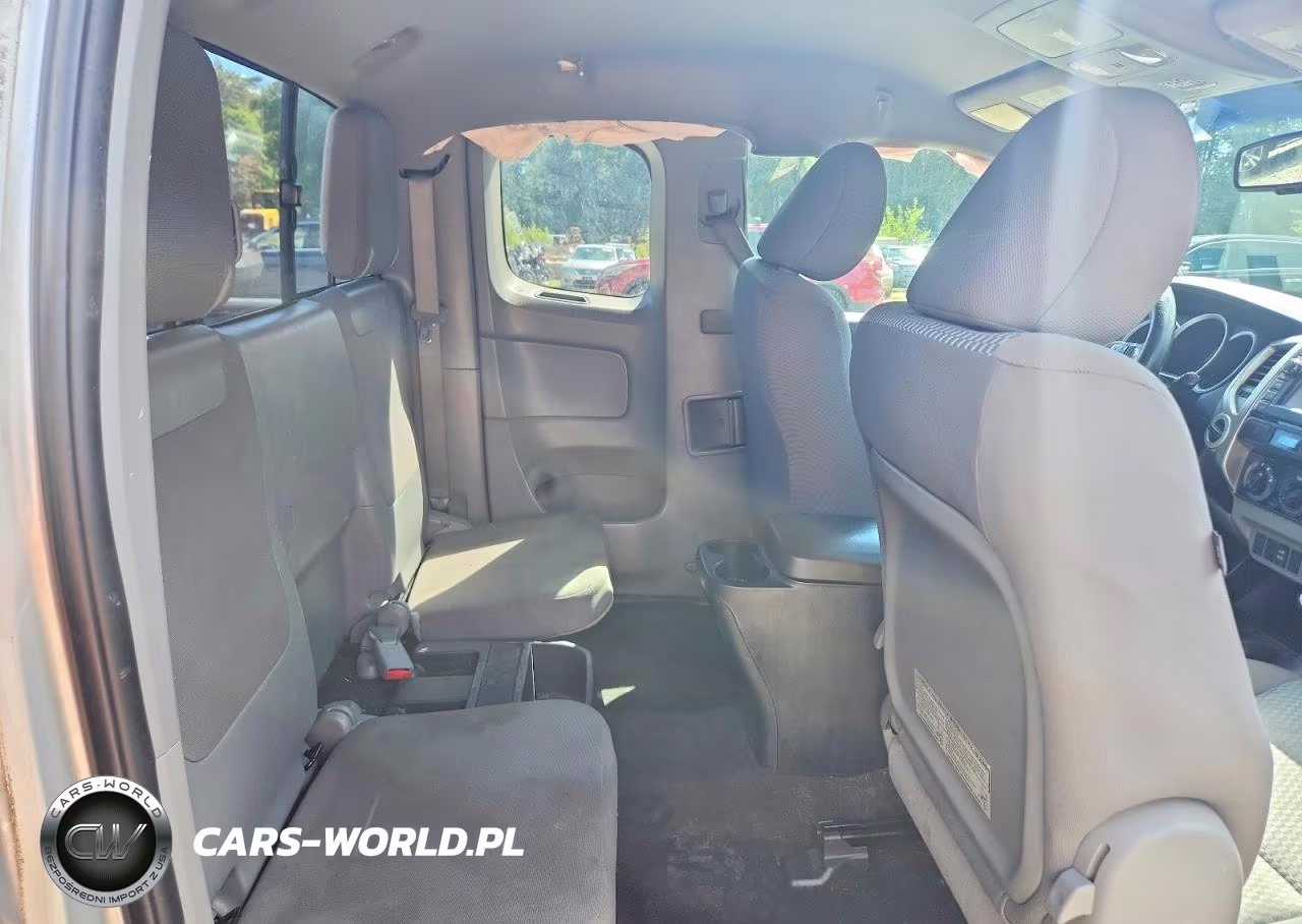 2013 Toyota Tacoma Base VIN:5TFUX4EN1DX022076 - 10