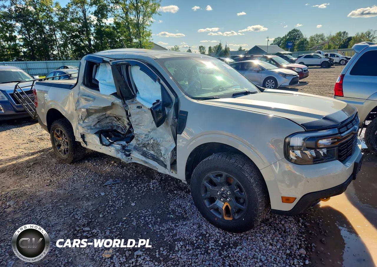 2024 Ford Maverick Lariat Tremor VIN:3FTTW8R93RRA13074 - 4