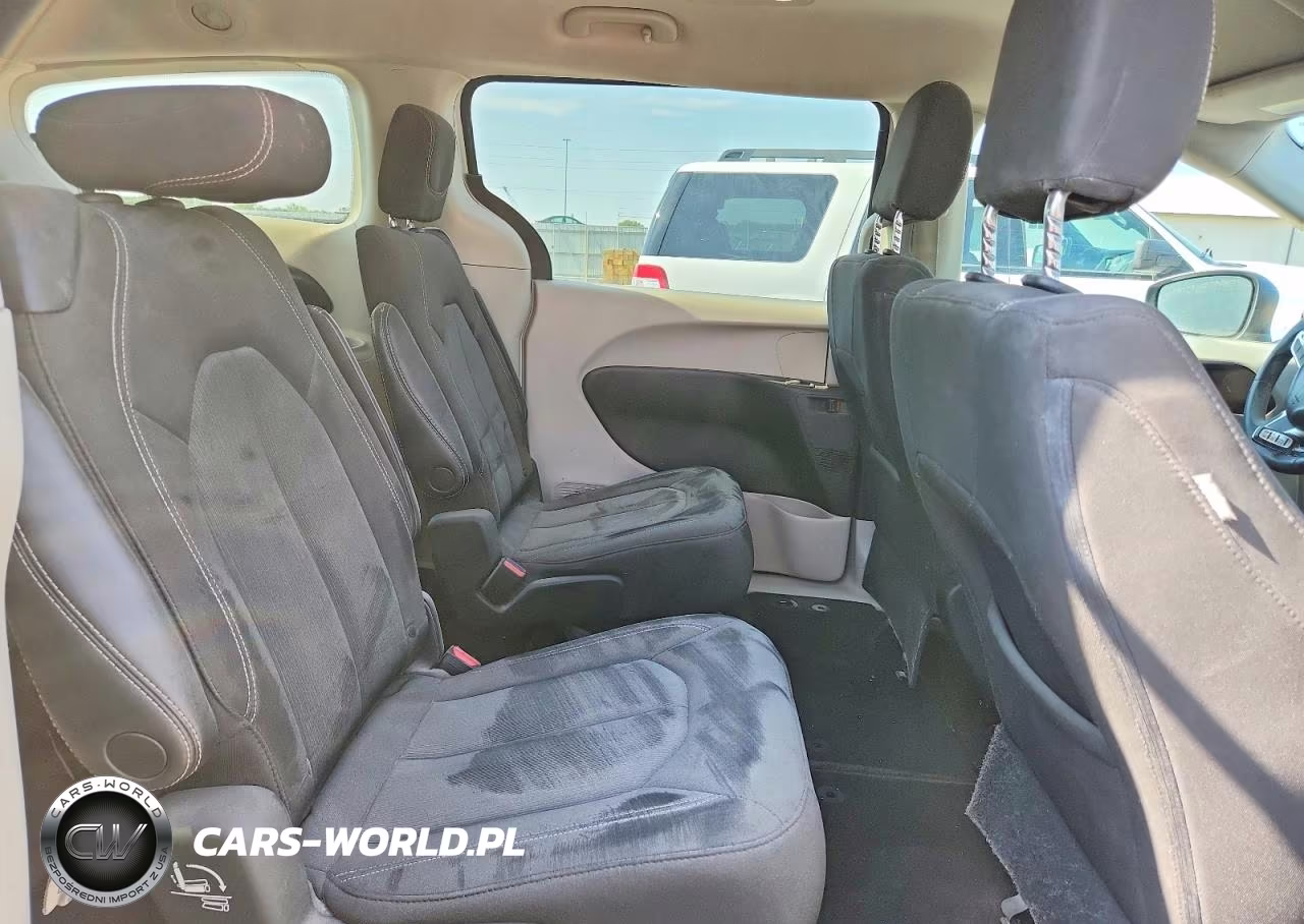 2022 Chrysler Voyager Lx VIN:2C4RC1CG9NR203687 - 11