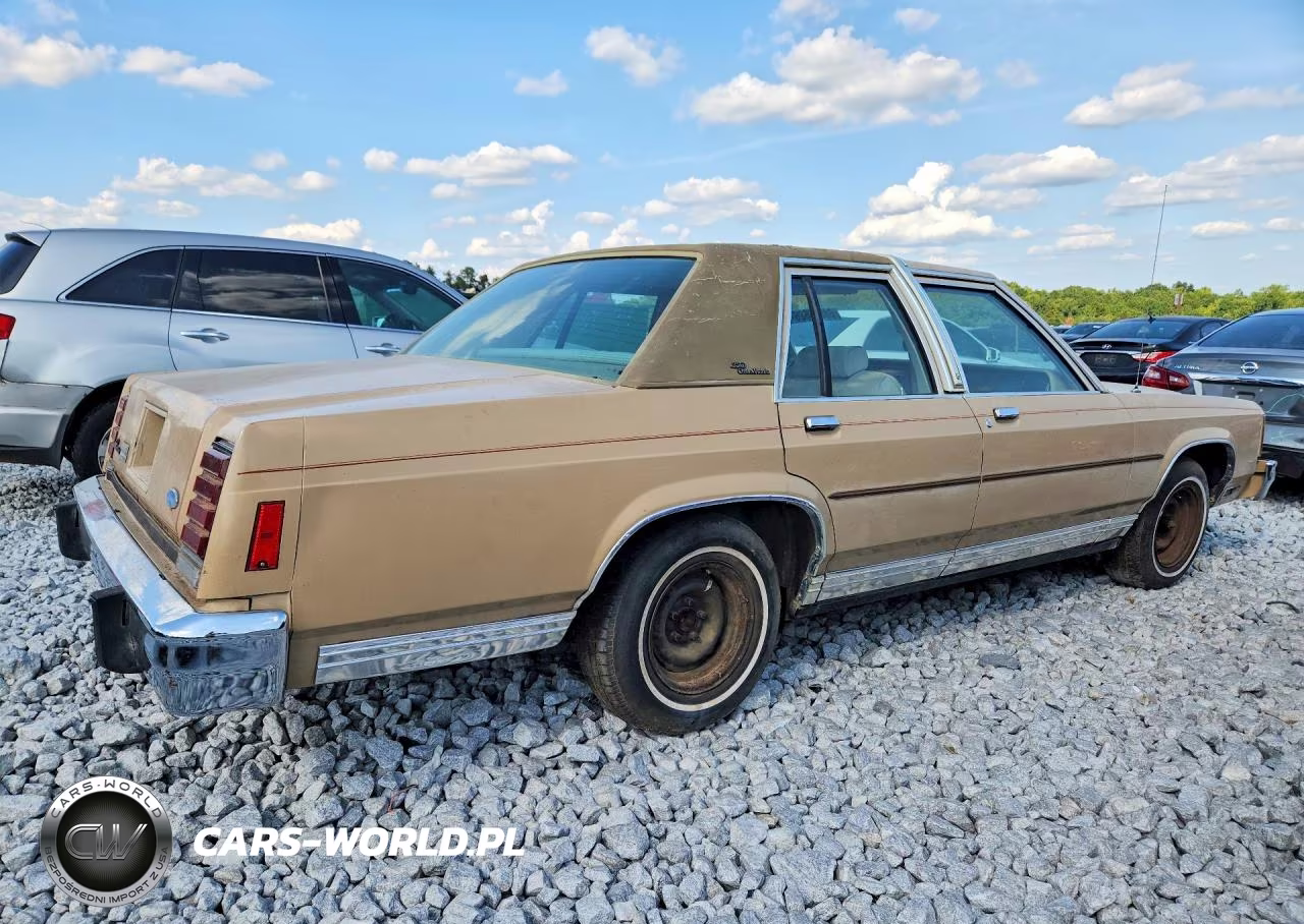 1985 Ford Ltd Crown Victoria VIN:2FABP43F6FX237832 - 3