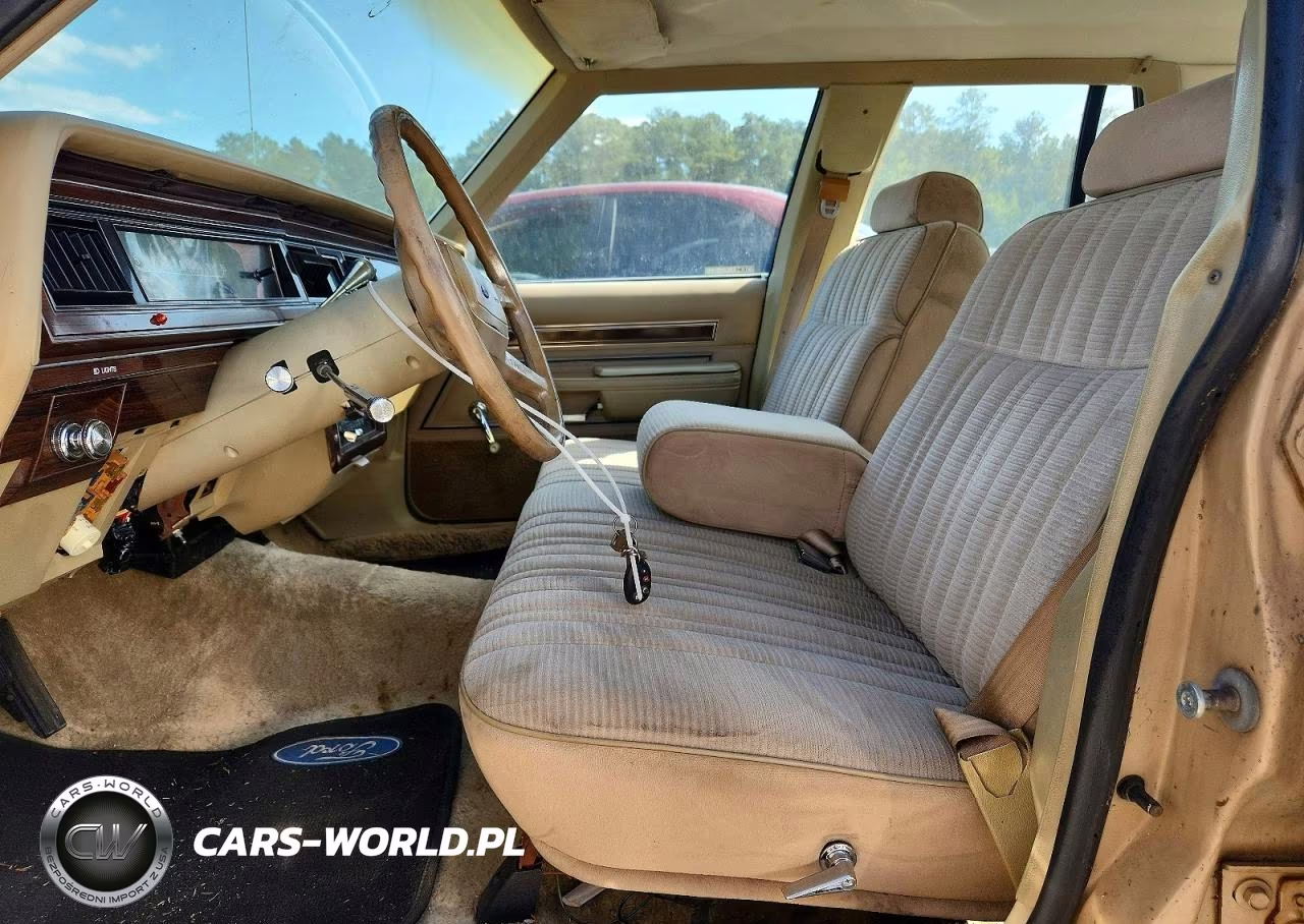 1985 Ford Ltd Crown Victoria VIN:2FABP43F6FX237832 - 7