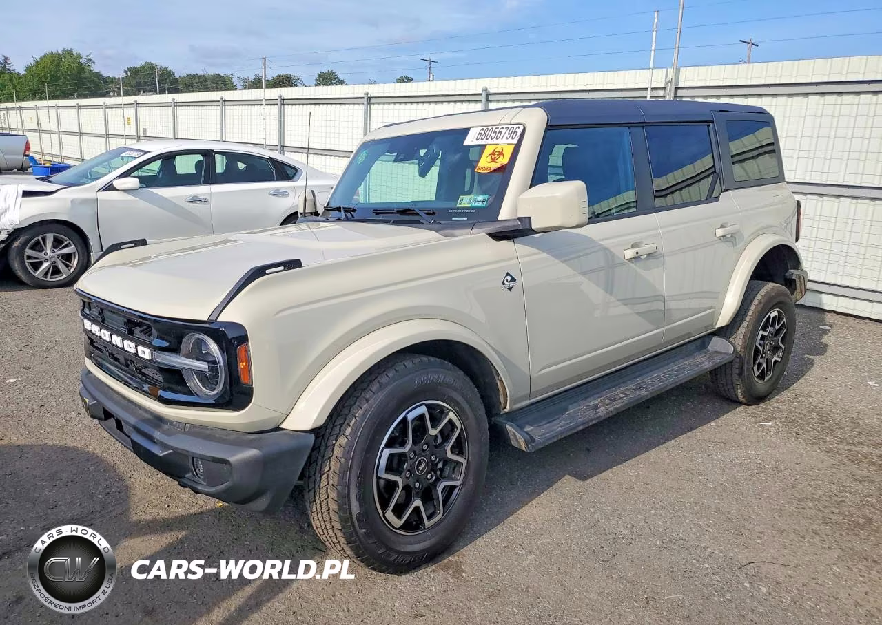 2025 Ford Bronco Outer Banks