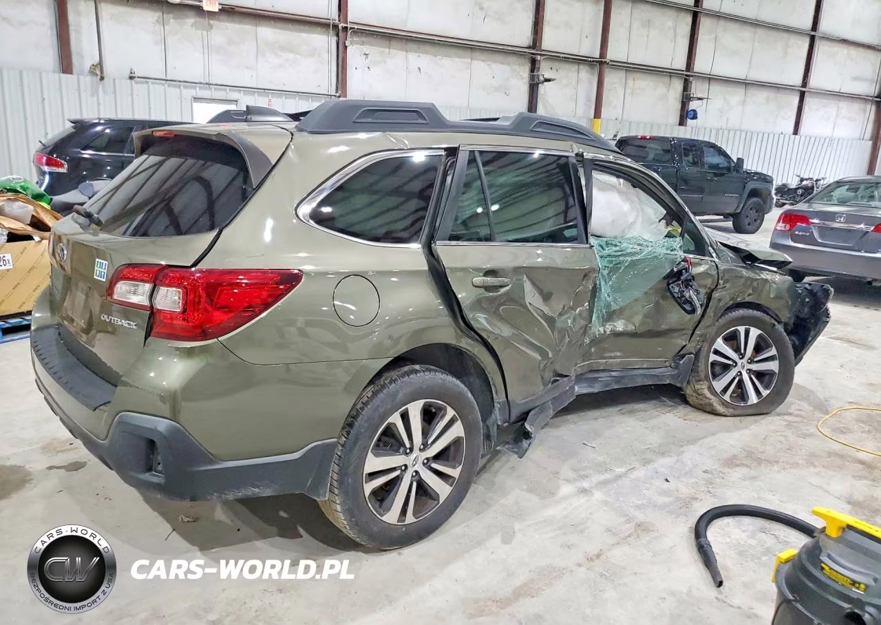 2018 Subaru Outback 2.5I Limited VIN:4S4BSAKC3J3261151 - 3