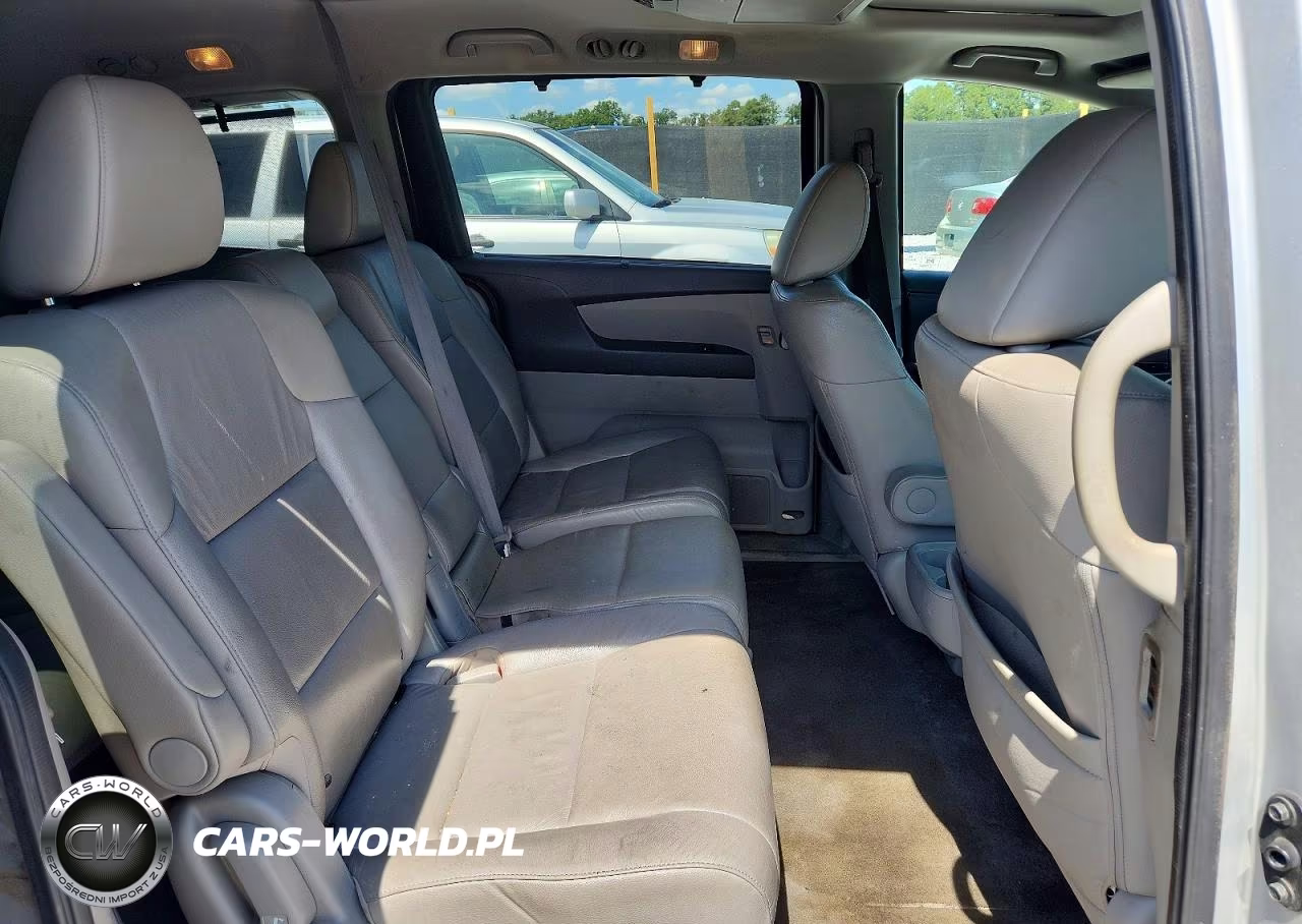 2011 Honda Odyssey Touring VIN:5FNRL5H97BB041194 - 10