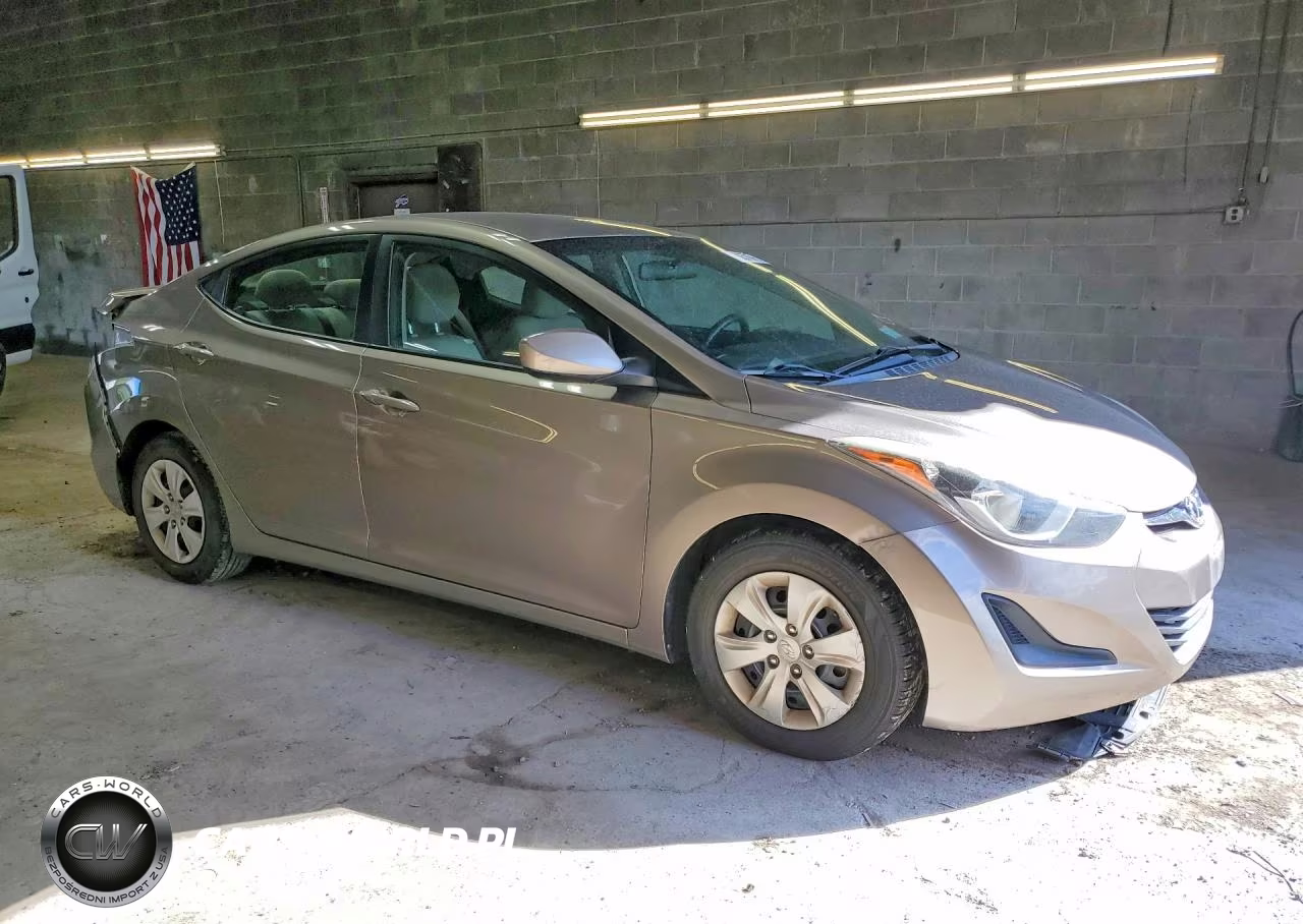 2016 Hyundai Elantra Se VIN:5NPDH4AEXGH742186 - 4