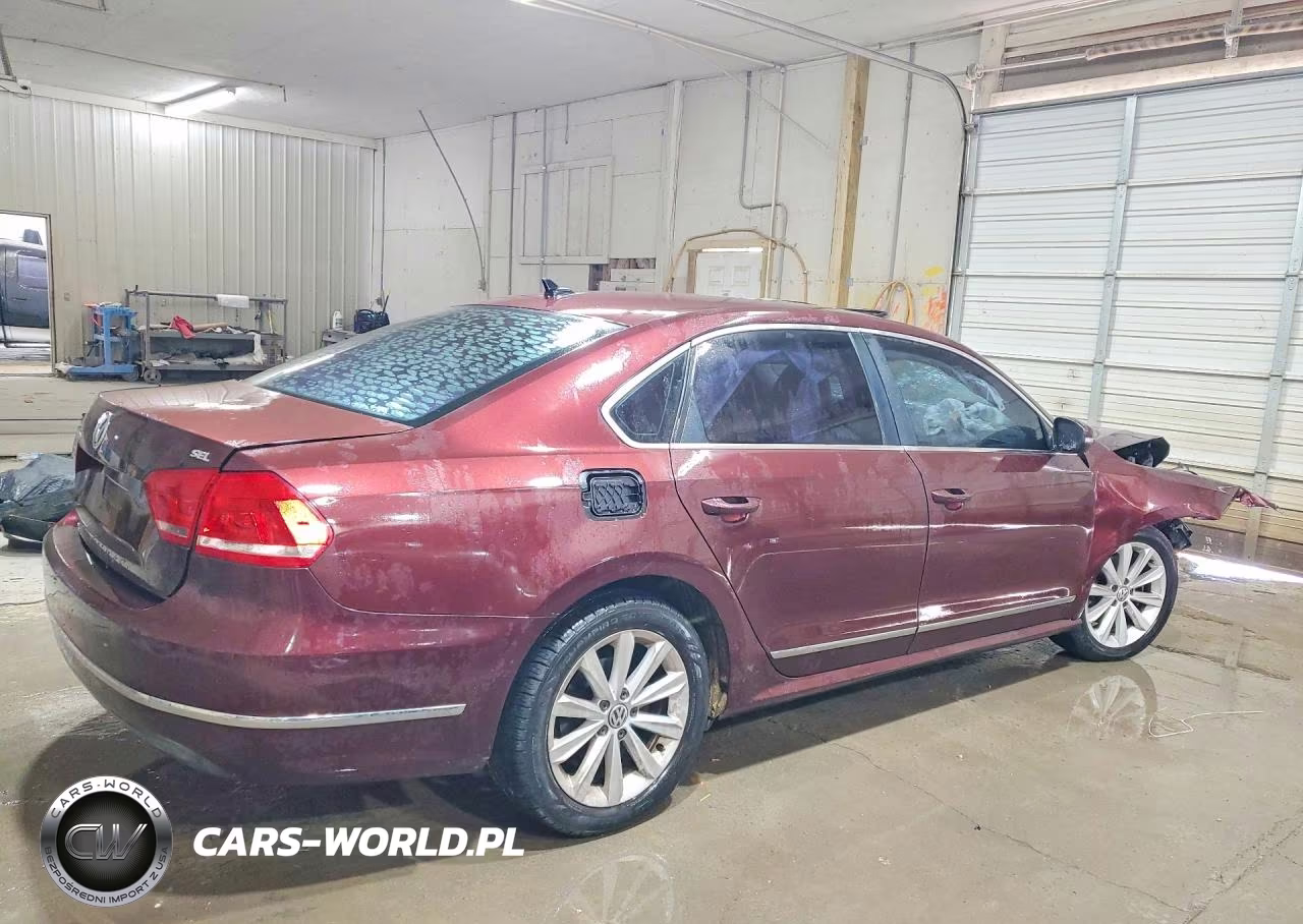 2013 Volkswagen Passat Sel VIN:1VWCH7A31DC093166 - 3