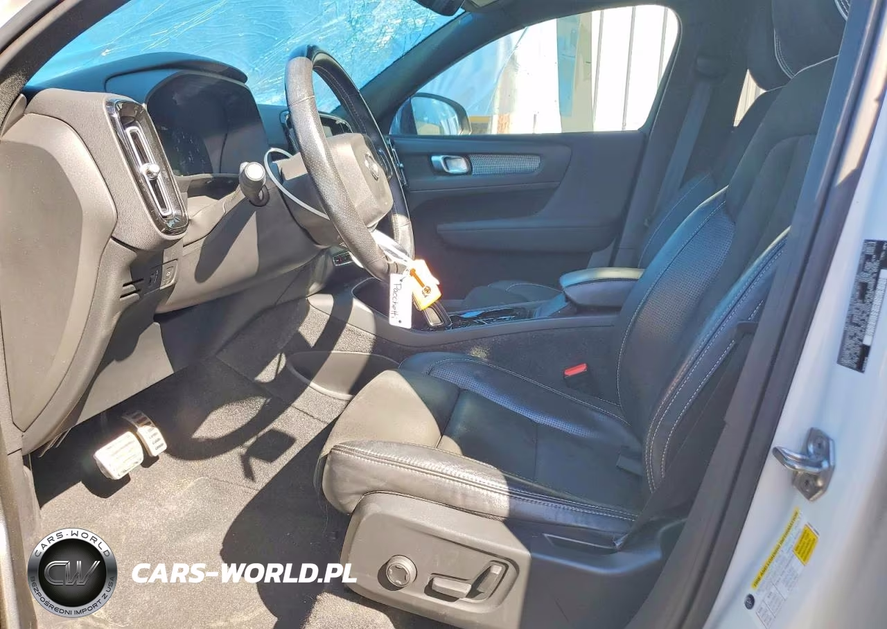 2021 Volvo Xc40 T5 R-Design VIN:YV4162UM5M2461391 - 7