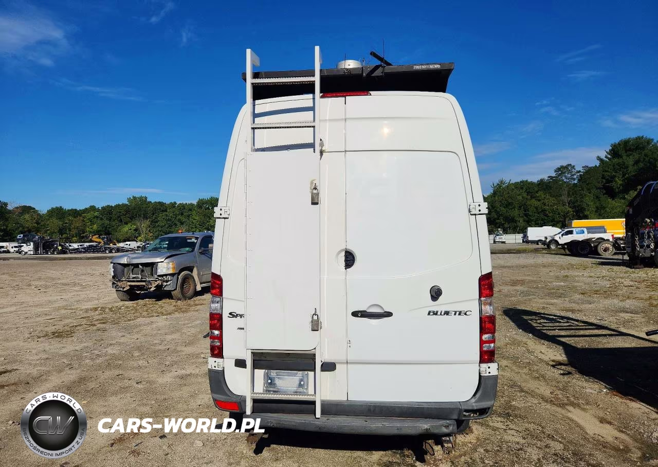 2013 Mercedes-Benz Sprinter 3500 VIN:WD3PF0CC6D5813400 - 6