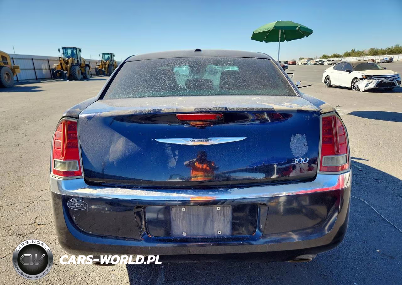 2012 Chrysler 300 VIN:2C3CCAAG0CH272932 - 6