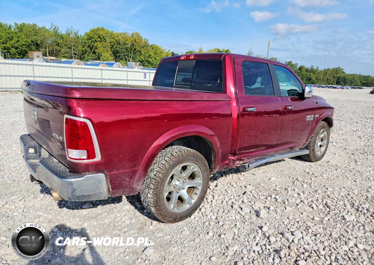 2017 Ram 1500 Laramie VIN:1C6RR7NT8HS587743 - 3