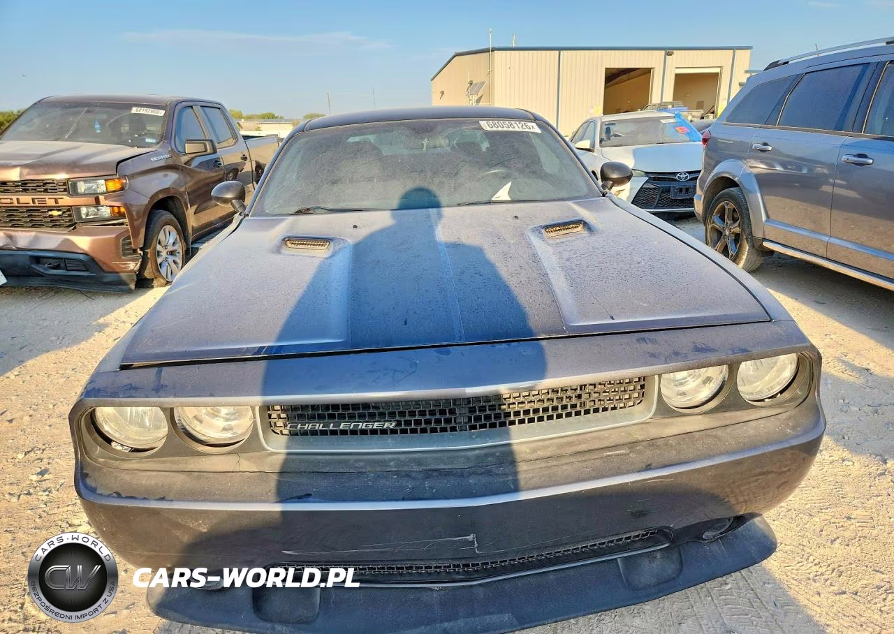 2014 Dodge Challenger Sxt VIN:2C3CDYAG6EH153193 - 5