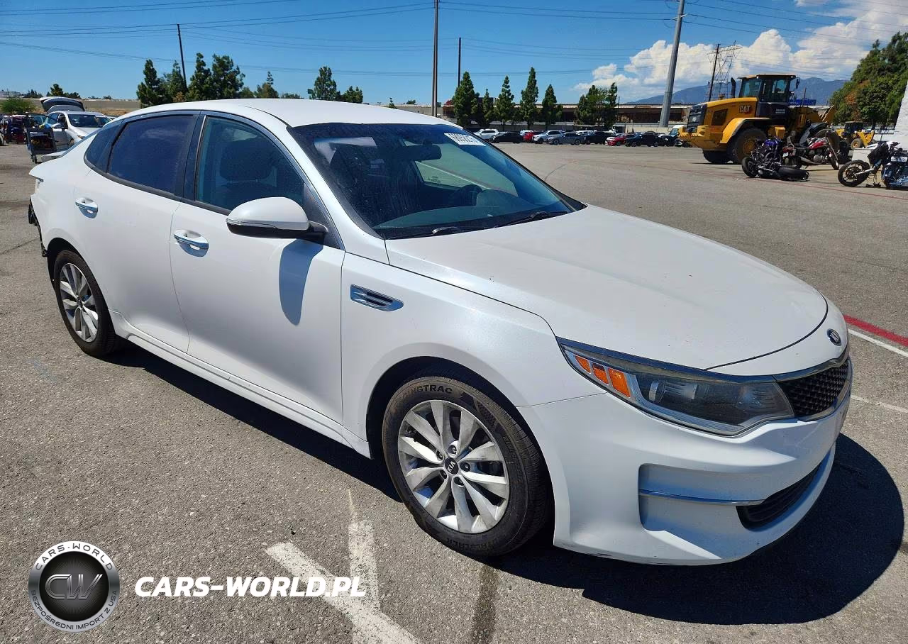 2018 Kia Optima Lx VIN:5XXGT4L31JG271667 - 4