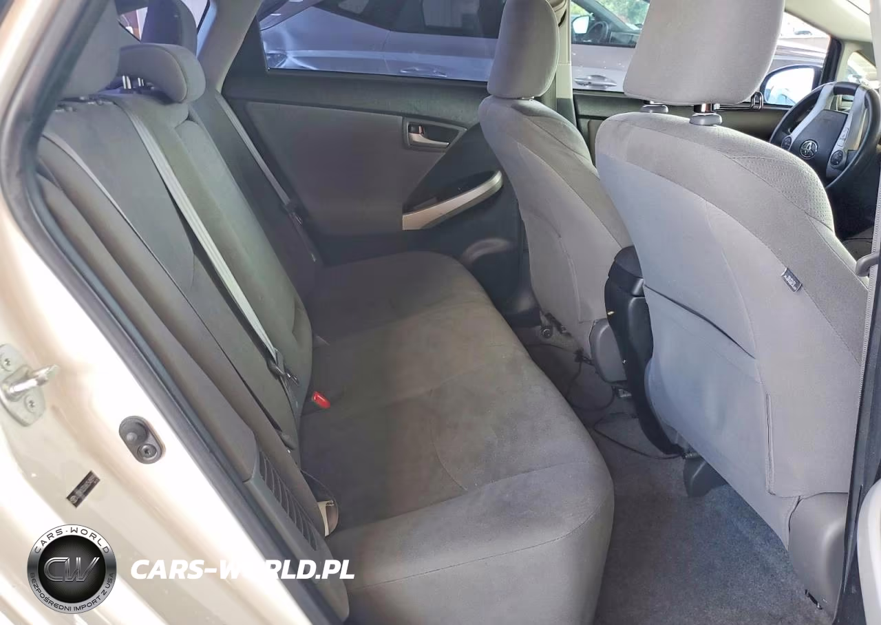 2012 Toyota Prius Two VIN:JTDKN3DU6C5488998 - 10