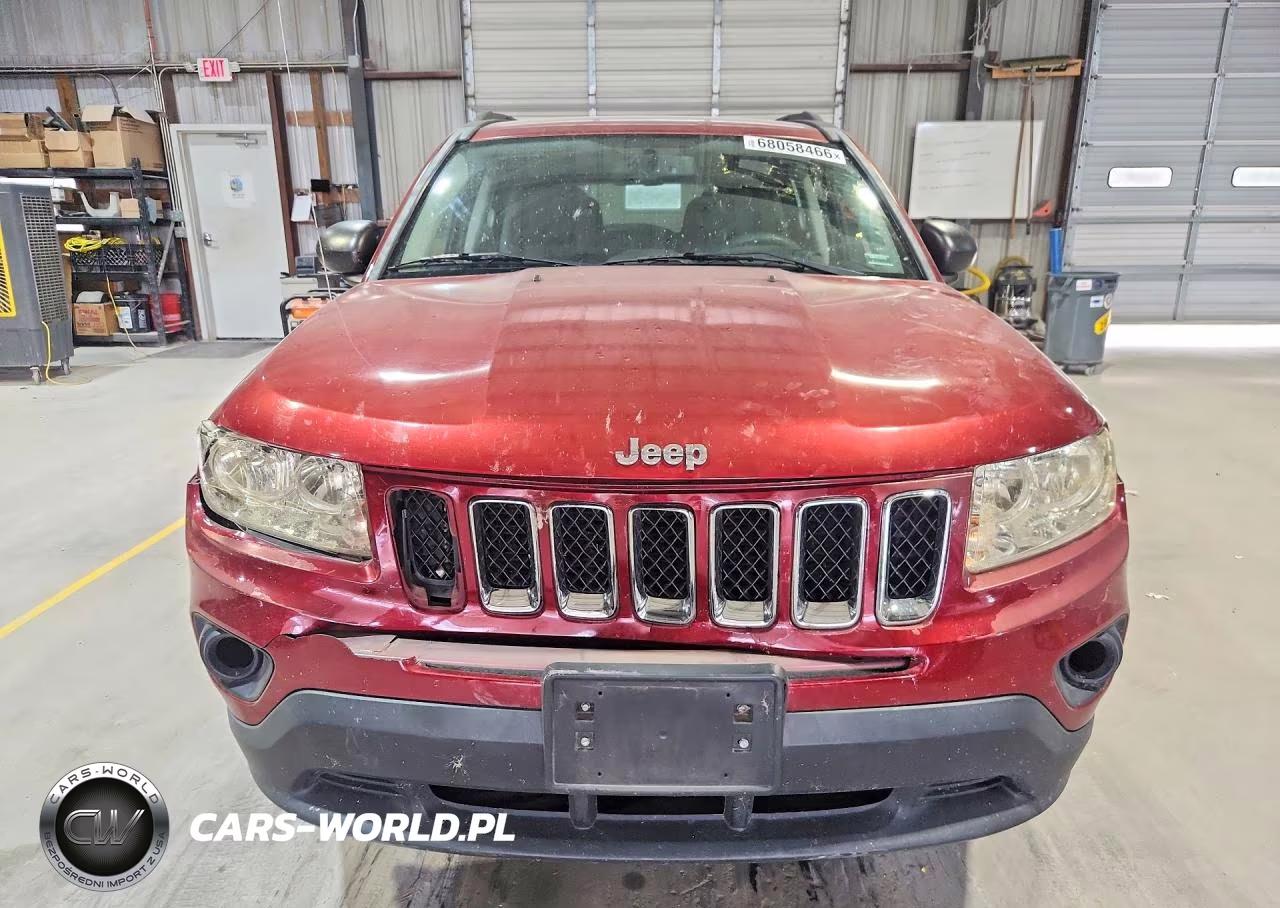 2014 Jeep Compass Sport VIN:1C4NJDBBXED647059 - 5