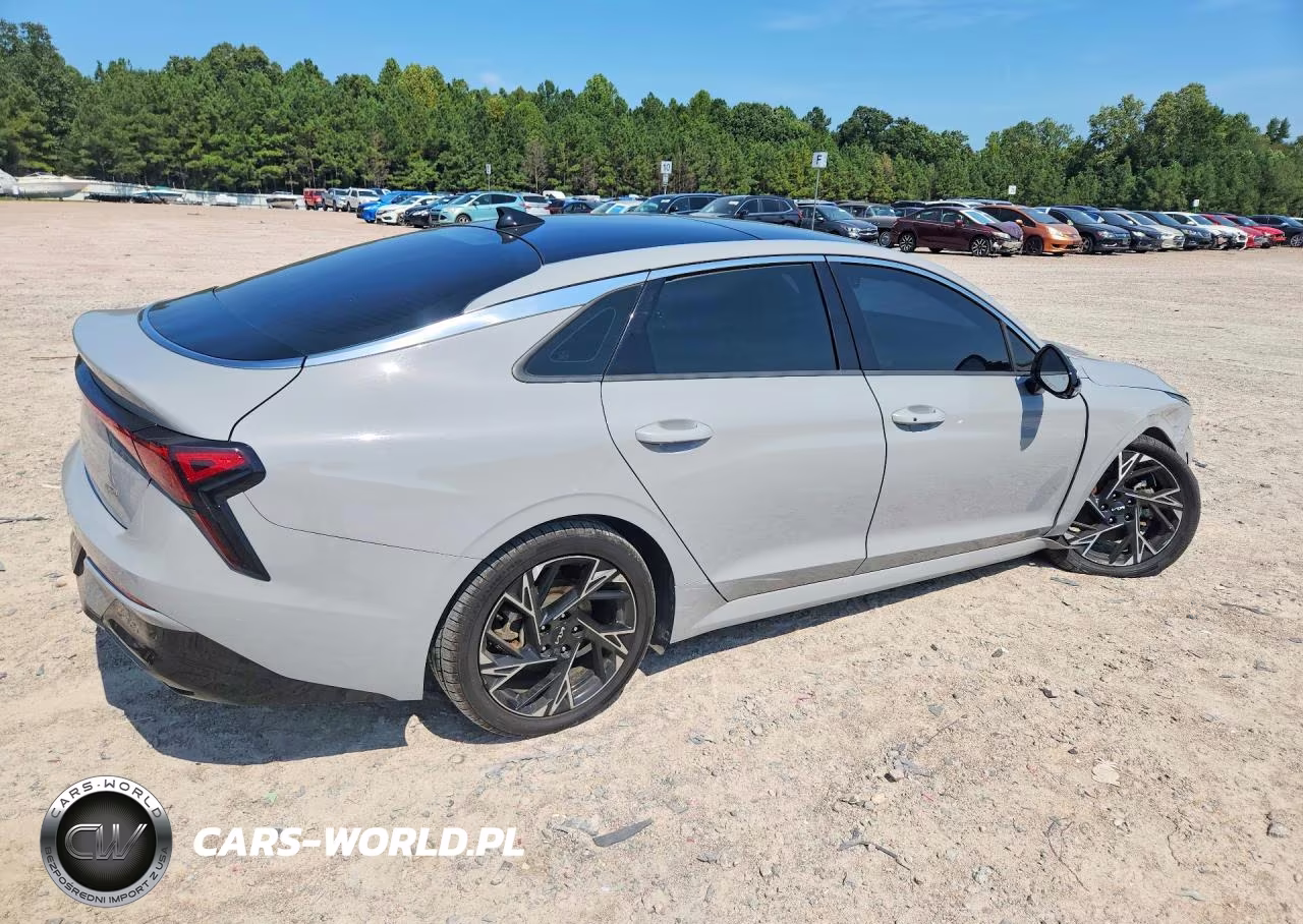 2025 Kia K5 Gt Line VIN:KNAG64J70S5272079 - 3