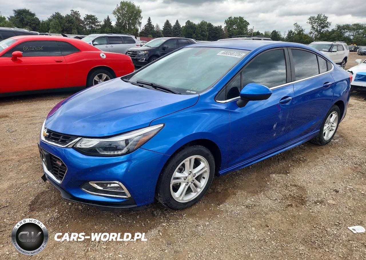 2017 Chevrolet Cruze Lt VIN:1G1BE5SM8H7124262 - 1