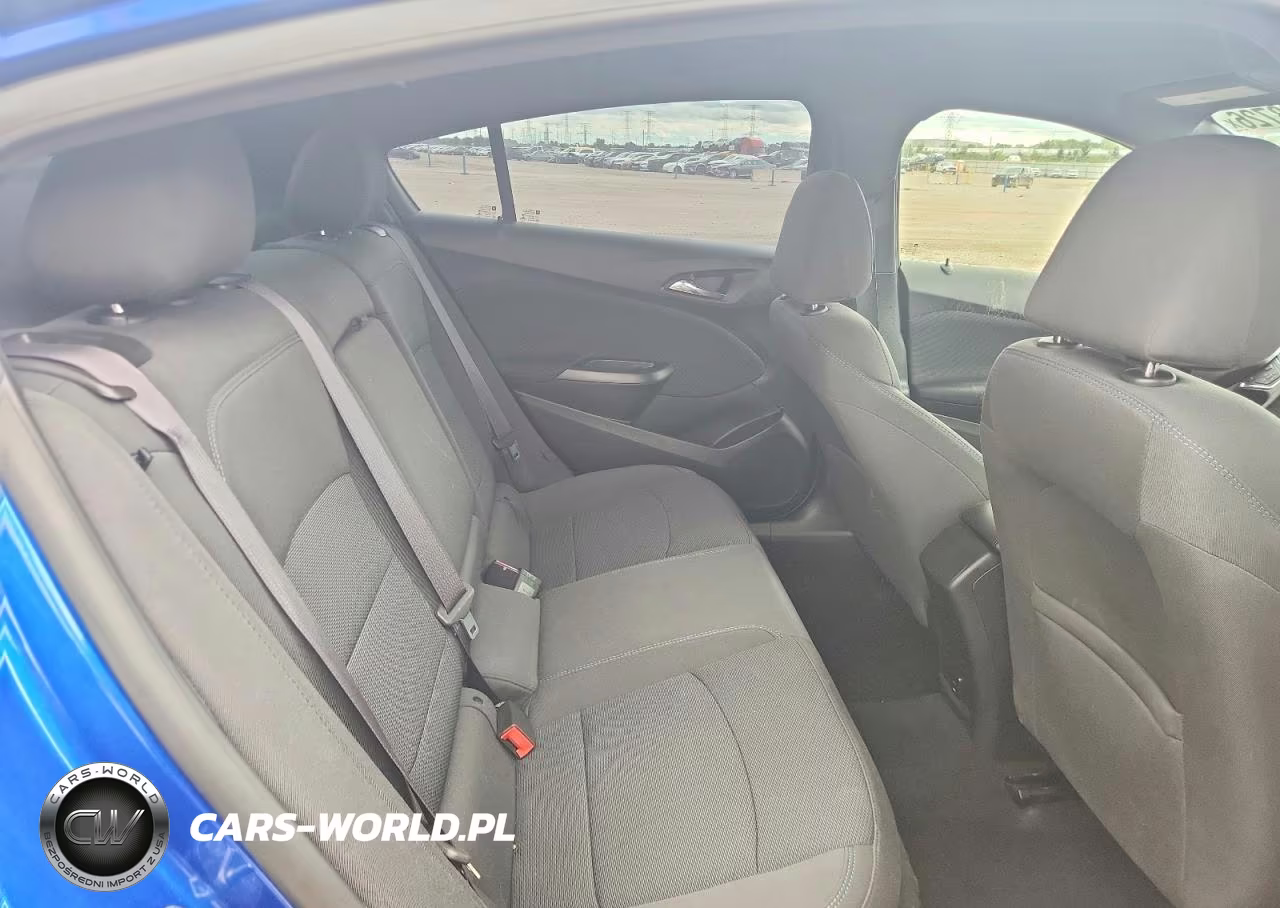 2017 Chevrolet Cruze Lt VIN:1G1BE5SM8H7124262 - 10