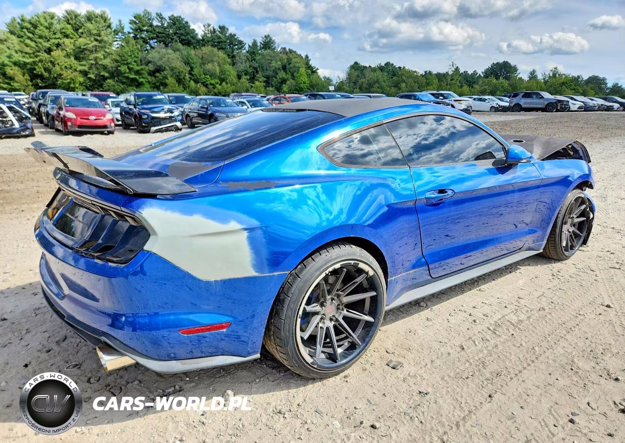 2018 Ford Mustang VIN:1FA6P8TH9J5128706 - 3
