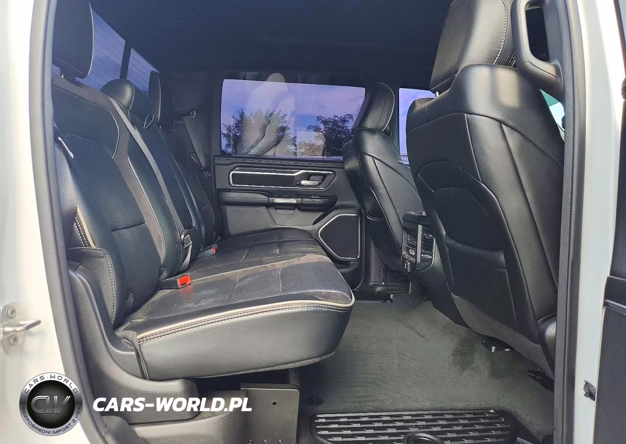 2023 Ram 1500 Laramie VIN:1C6SRFRT8PN500586 - 10